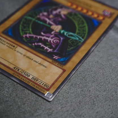 CHASE CARD - DARK MAGICIAN SDY-E005